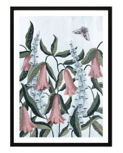 تابلو مدل Moth in greenery کد 248901650