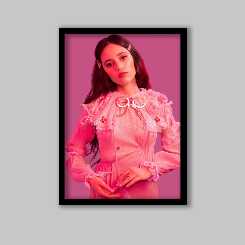 تابلو مدل جنا اورتگا Jenna Ortega کد LA-G10768-2